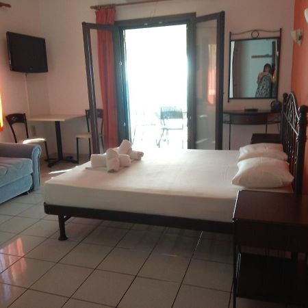 SívotaMarinos Aparts公寓式酒店 外观 照片