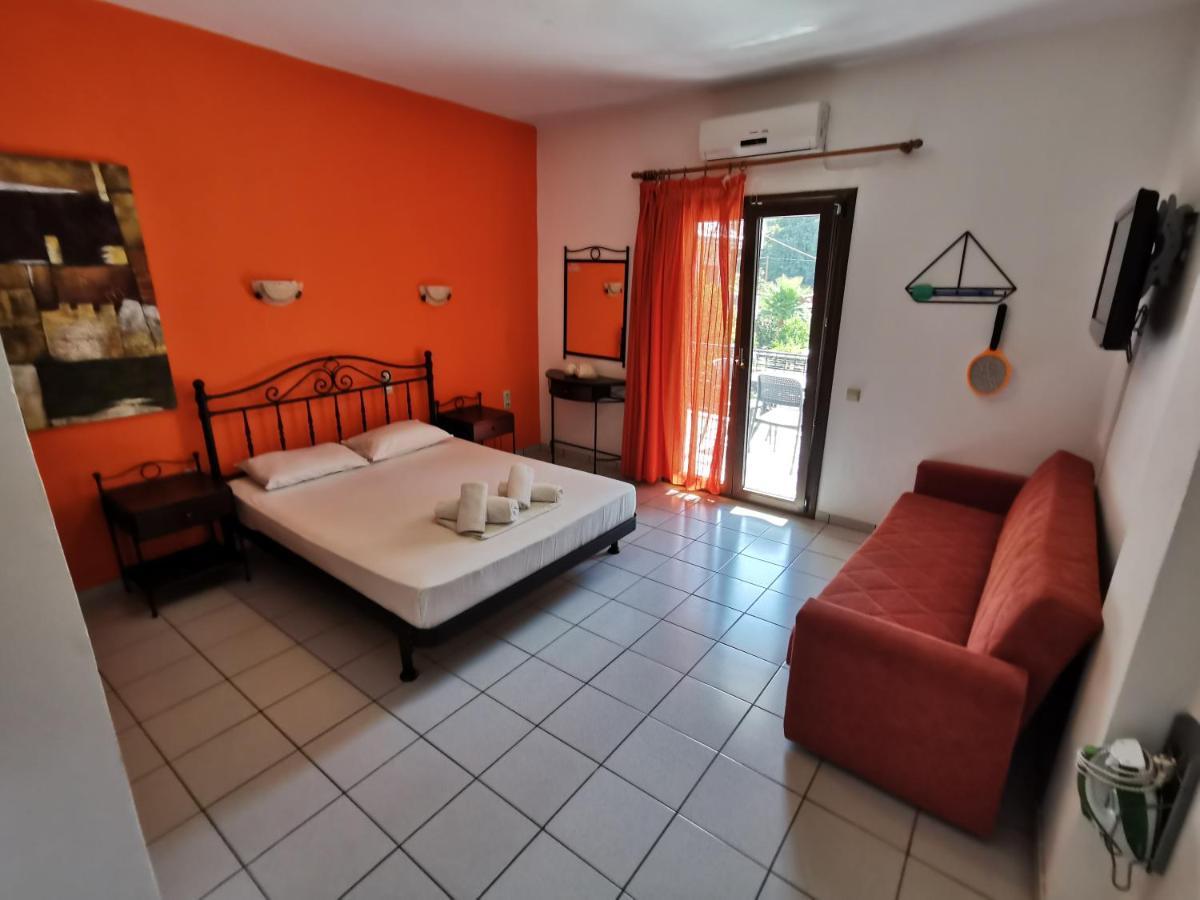 SívotaMarinos Aparts公寓式酒店 外观 照片