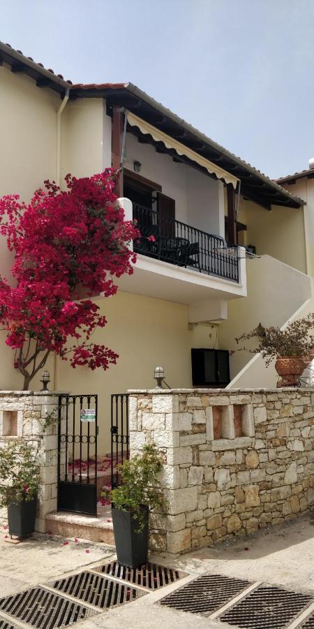 SívotaMarinos Aparts公寓式酒店 外观 照片