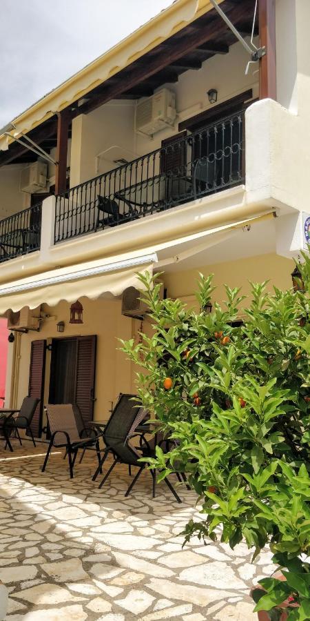 SívotaMarinos Aparts公寓式酒店 外观 照片